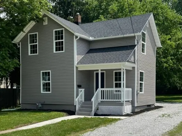 467 Walnut St, Ravenna, OH 44266