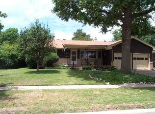 2055 S Volutsia St, Wichita, KS 67211
