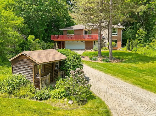 4 Ann St, Halton Hills, ON L7G 2V2