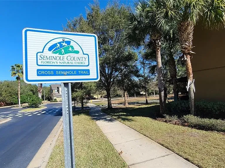2817 Shady Willow Ln — Photo 22