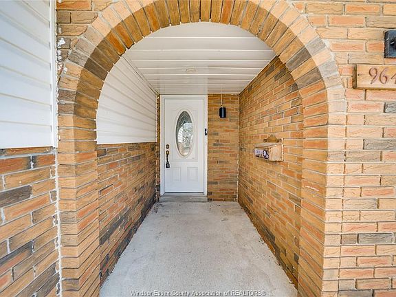 4th image of 9645 Asgard Rd