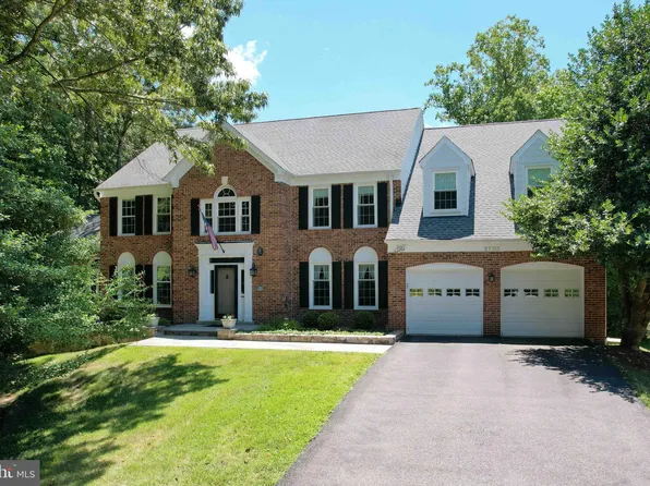 2703 Post Oak Ct, Annapolis, MD 21401