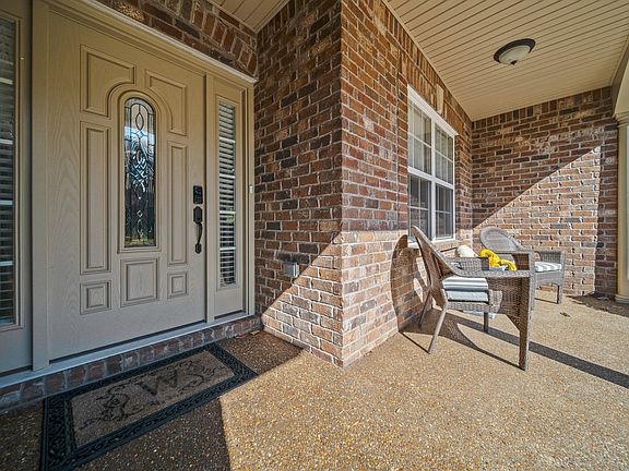 2nd image of 4114 Oakstone Dr