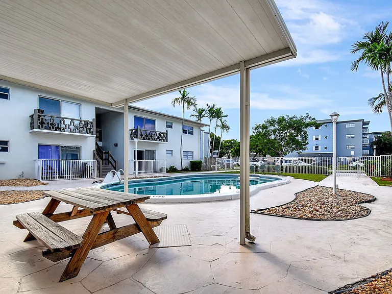 Eden House - 3601 Van Buren St Hollywood, FL 33021 — Photo 22