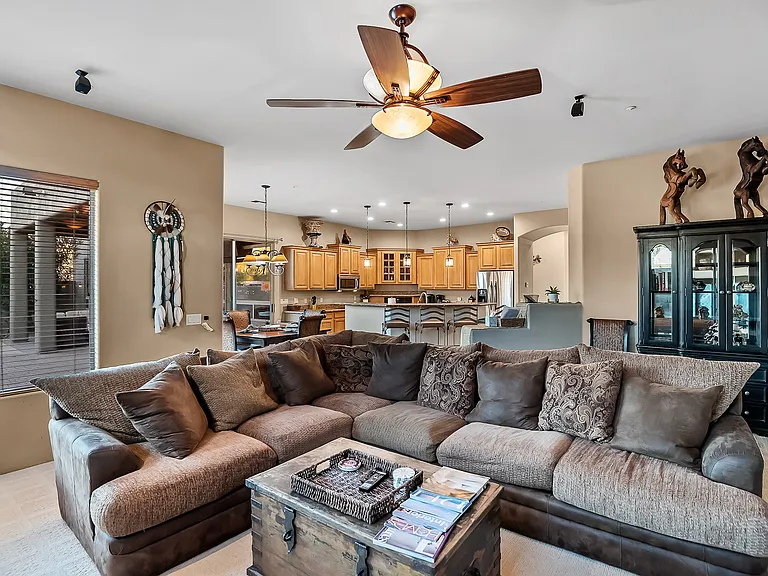 6008 E Monterra Way — Photo 33