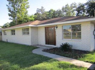 155 Gary St, Bridge City, TX 77611
