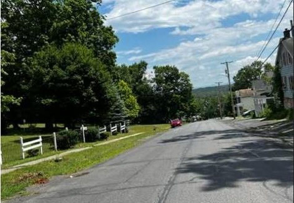 71 Mansion St, Coxsackie, NY 12051 Zillow