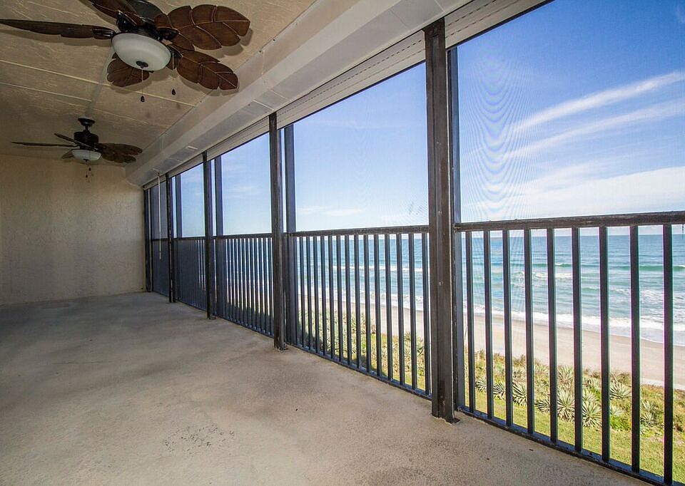 Spacious Screened in Private Balcony w/ DIRECT Oceanfront Vi