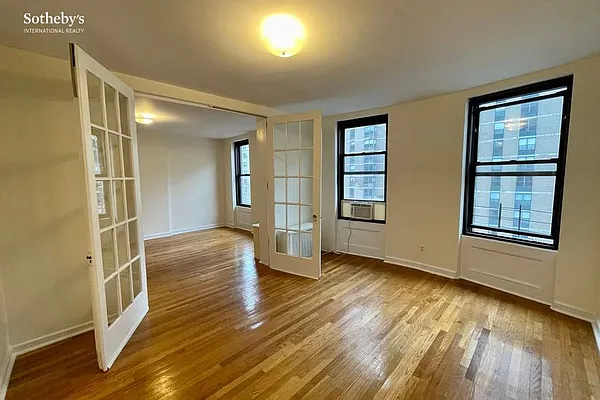 Rented by Sotheby's International Realty | media 9