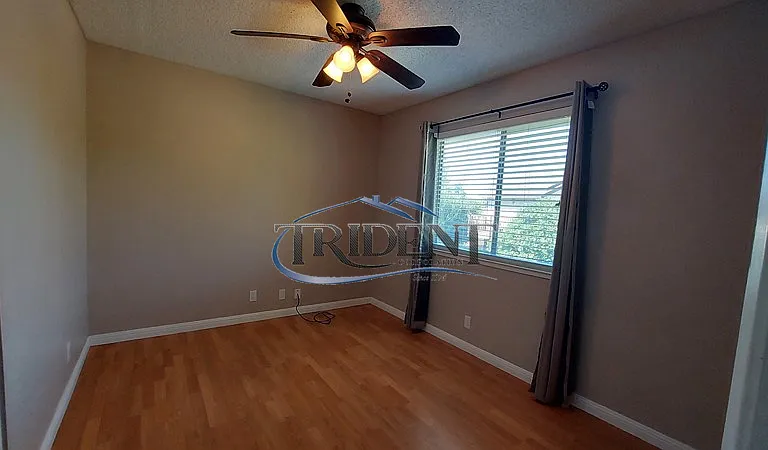 1744 Greengate St — Photo 7