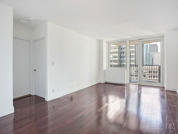 2nd image of 211 E 46th St #21C