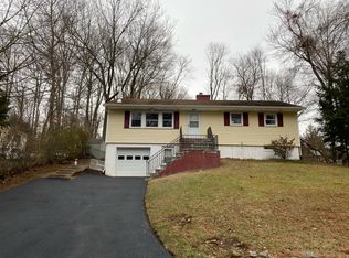 14 Spruce Rd, Brewster, NY 10509