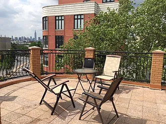 Rented by Bedford 6 Real Estate