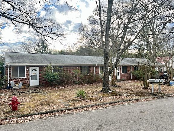 2nd image of 2205 Pike St #1/2