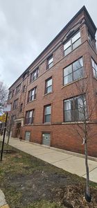 1283 W Victoria St #1, Chicago, IL, 60660