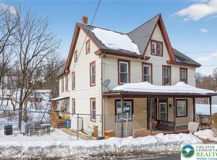 420 7th St, Slatington, PA 18080