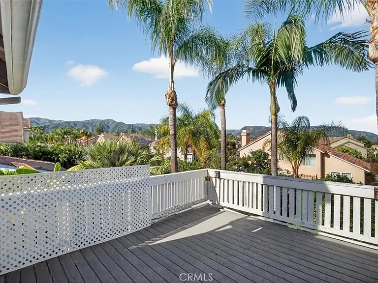 2620 Taylor Ave — Photo 38