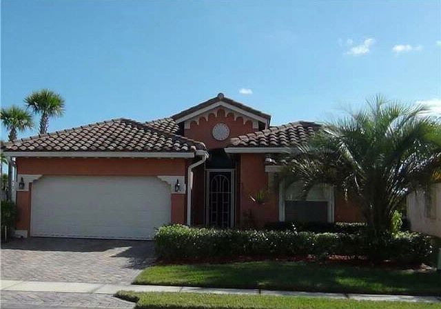 1st image of 6355 Lennox Ln