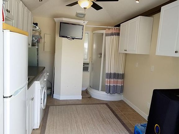 4th image of 10066 Ramblewood Ct