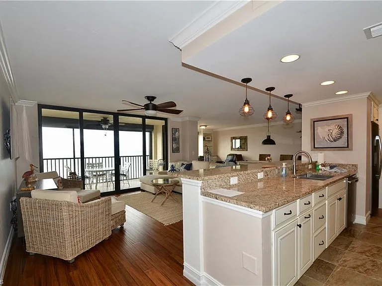 10851 Gulf Shore Dr #1402 — Photo 5