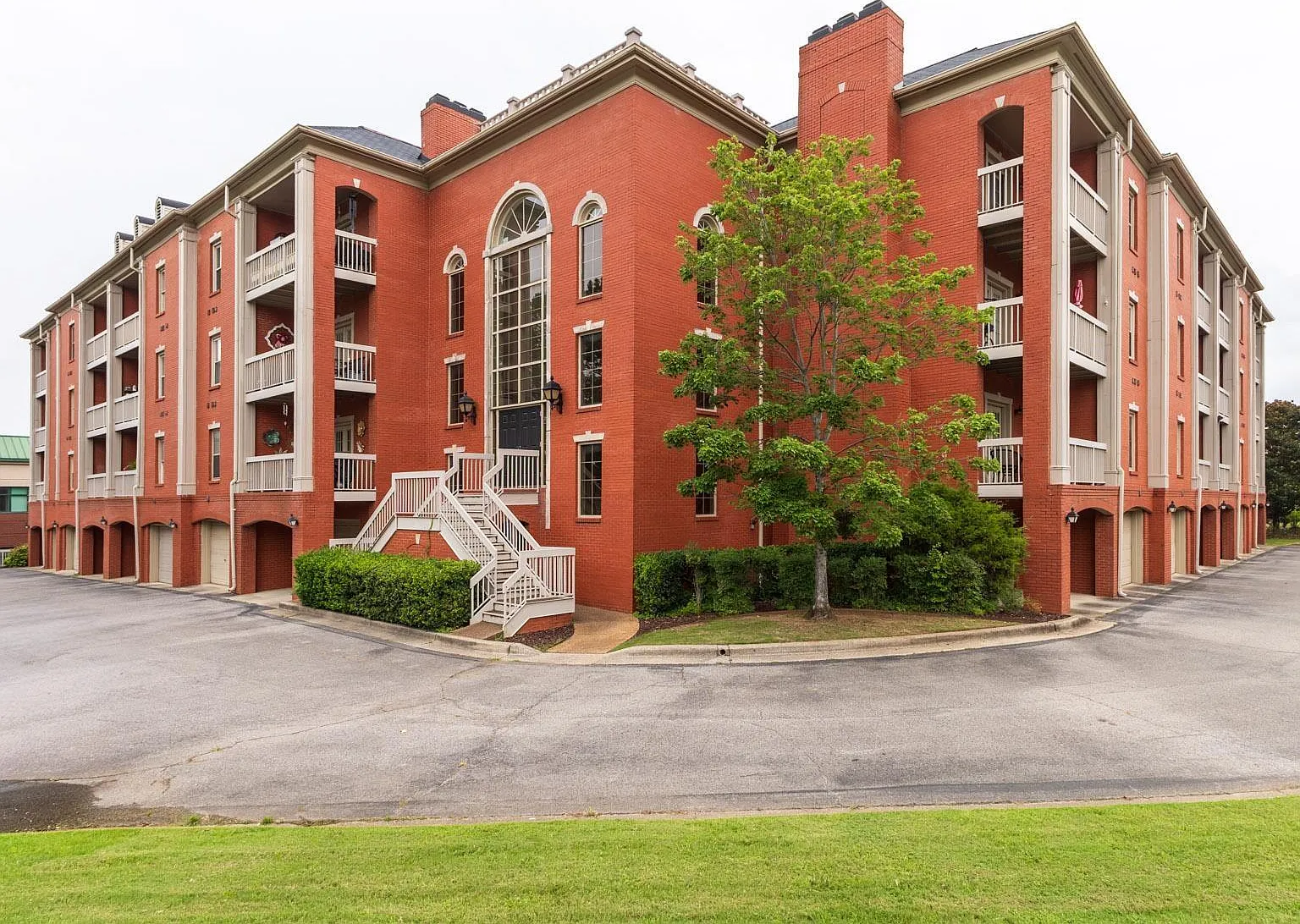 2 bed, 2.0 bath, 1260 sqft, $1,550 — Photo 3