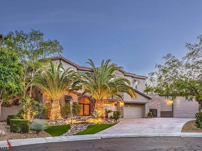 2849 Soaring Peak Ave — Photo 2