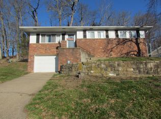 1131 Wilkie Dr, Charleston, WV 25314
