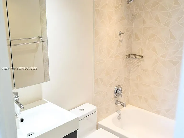3000 N Ocean Blvd #407 — Photo 16