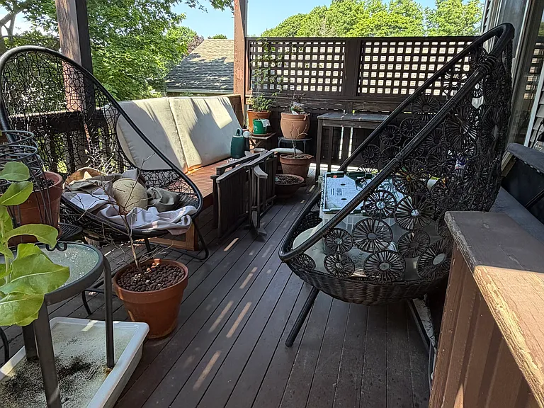 106 Green St #1 — Photo 16