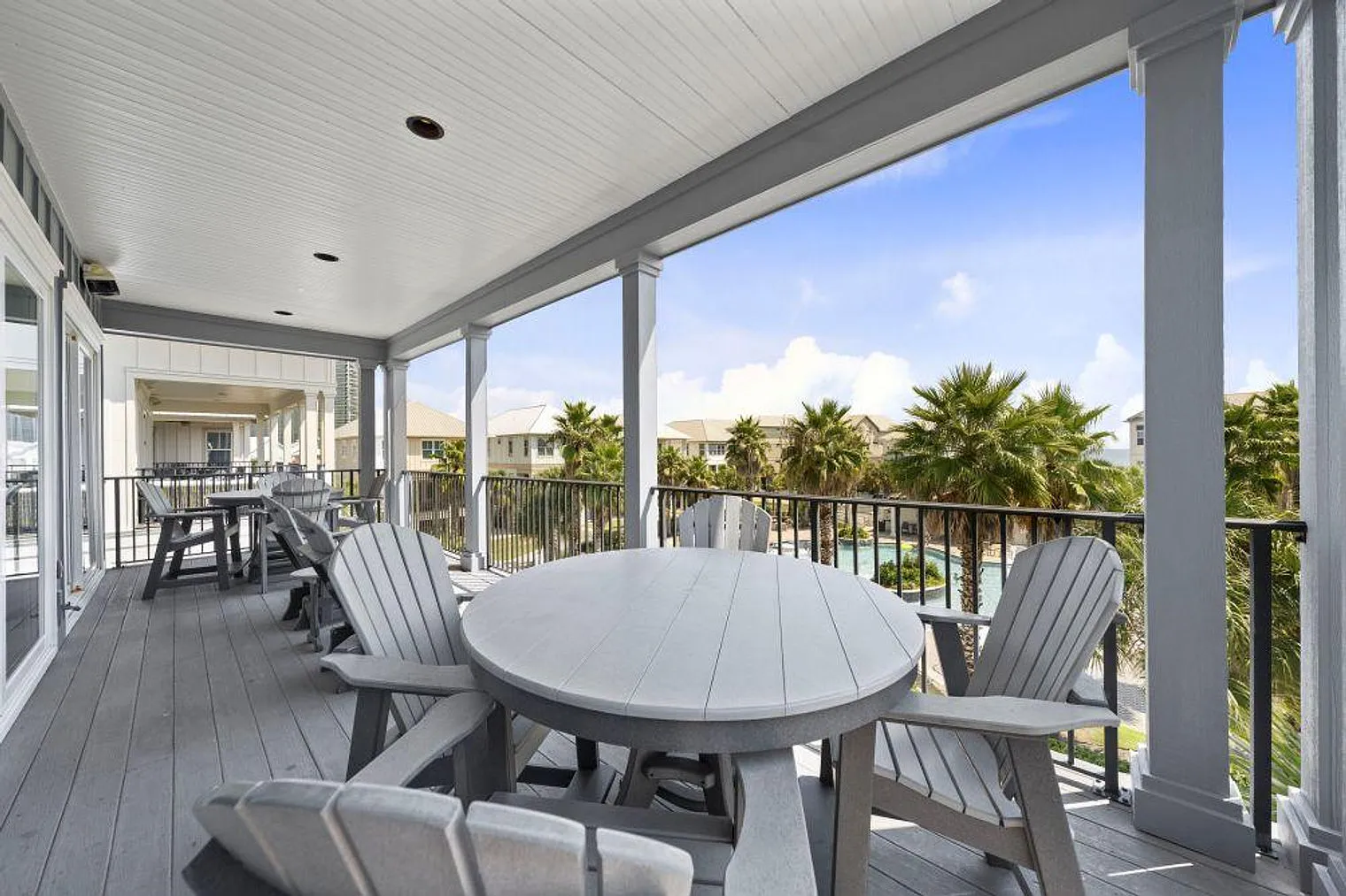 7 bed, 8.0 bath, 4391 sqft, $15,879 — Photo 2