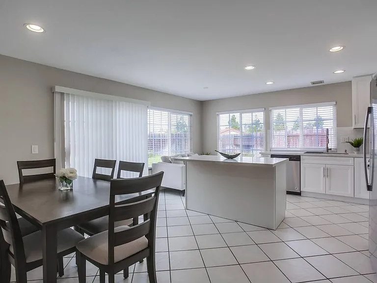 10584 Bandell Ct — Photo 15