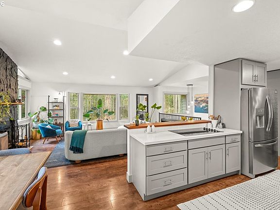 5th image of 30475 SW Riverwood Dr