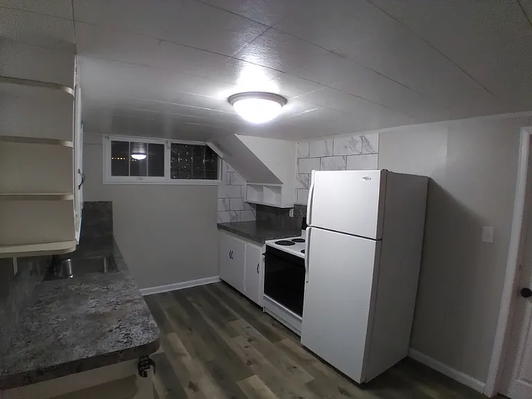 5365 S 2300 W #BASEMENT — Photo 4