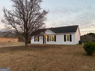 1292 Dolly Nixon Rd, Senoia, GA 30276
