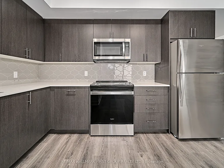 2545 Simcoe St N #2708 — Photo 11