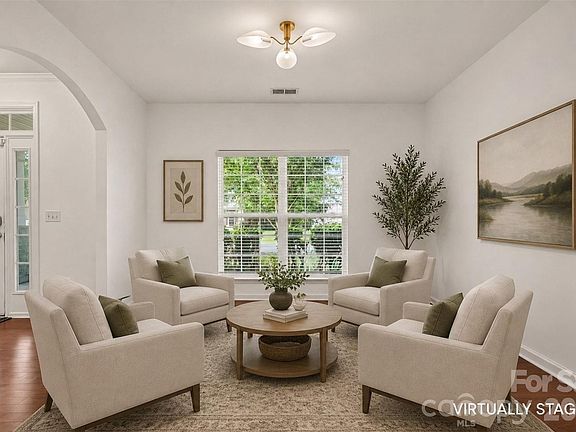 4th image of 5810 Castlecove Rd