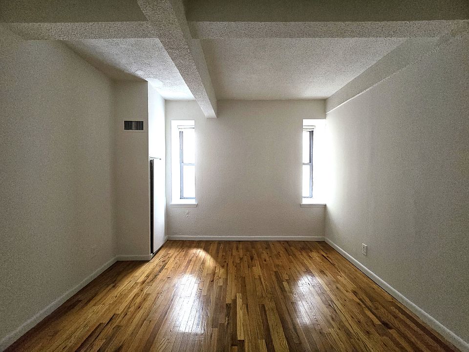 1st image of 160 Bleecker St #3B