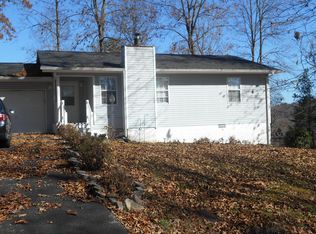 153 Big Creek Ln, La Follette, TN 37766