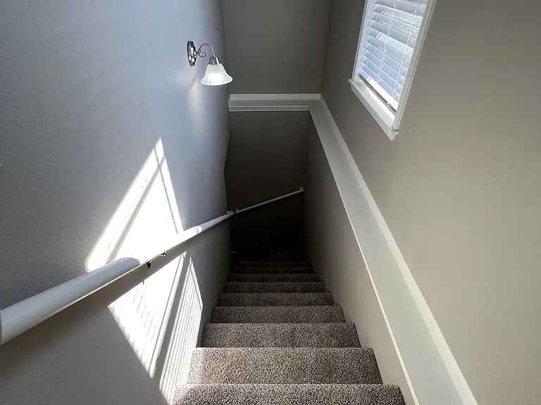 315 Sunrise Cv — Photo 12