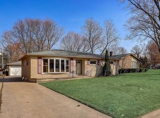 970 Oakley Ave, Elgin, IL 60123 | Zillow