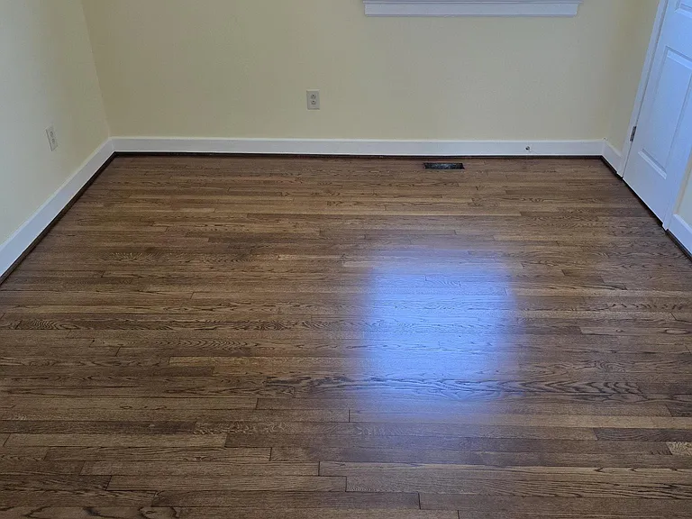 4819 Fitzhugh Ave — Photo 3