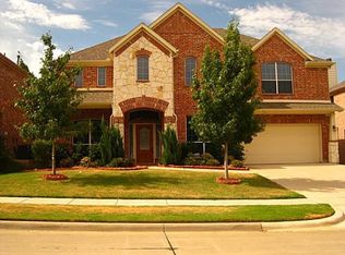 1918 Santa Anna Dr, Arlington, TX 76001