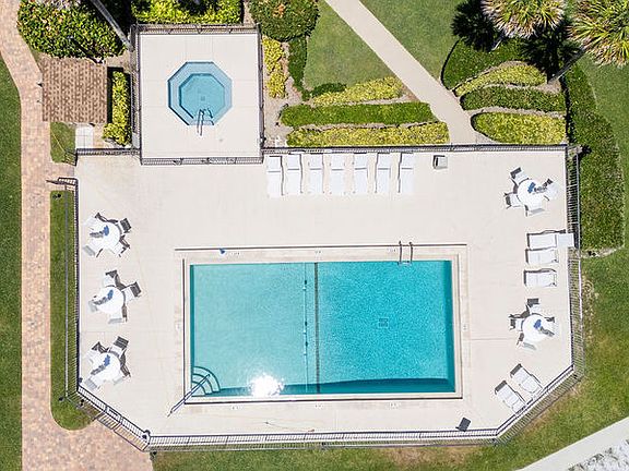 3rd image of 4600 Highway A1a APT 507