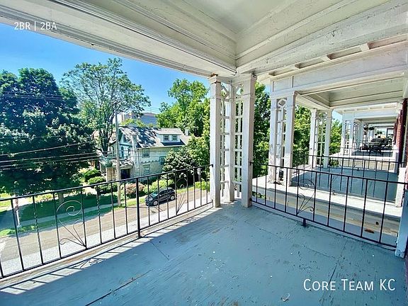 5th image of 116 E 43rd St #122