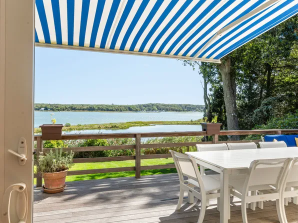 82 Oyster Shores Rd, East Hampton, NY 11937