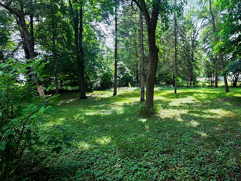 1304 Darwin Ave — Photo 10