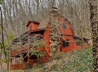 20 Sean Dr, Swannanoa, NC 28778