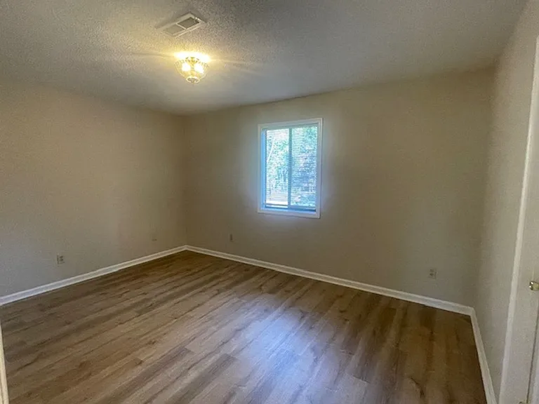 123 Cloister Oaks Cir — Photo 9