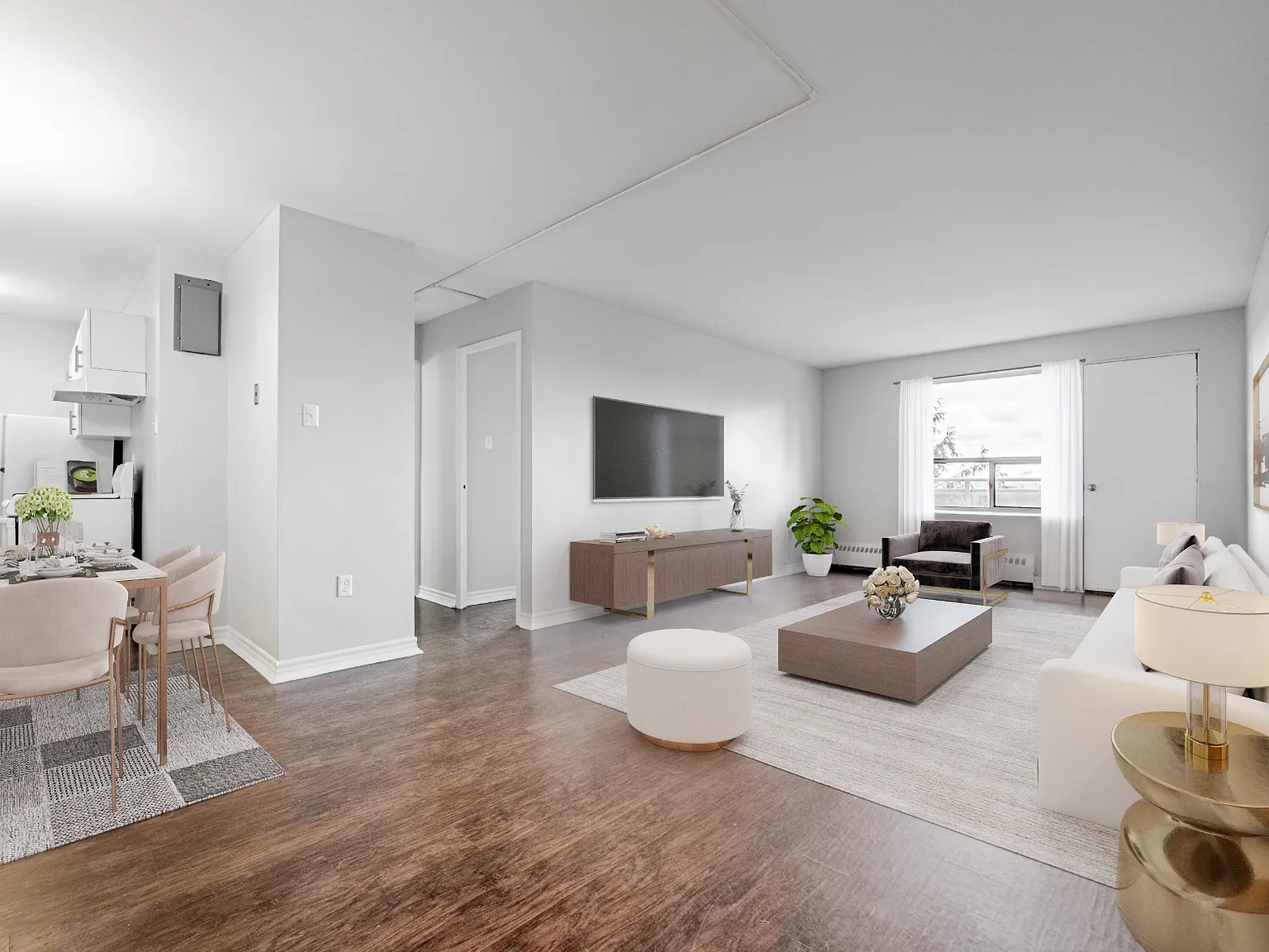 940 Commissioners Road East — Photo 3
