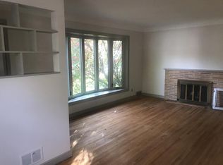 3300 W 60th St, Edina, MN 55410